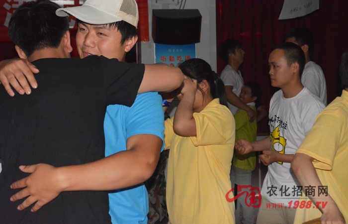 �𱬃��ɣ��F���P�P����������֮·