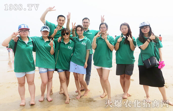 ���ҁ���