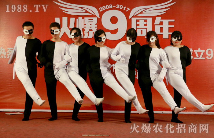 ���ˣ��y�ֲ��M(j��n)�_����ƪ��