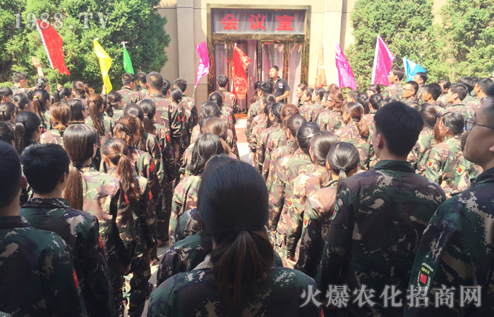 �Գ�Ŭ��һС�����Y(ji��)������һ��