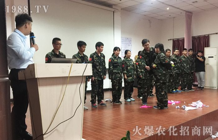 �����������س�����