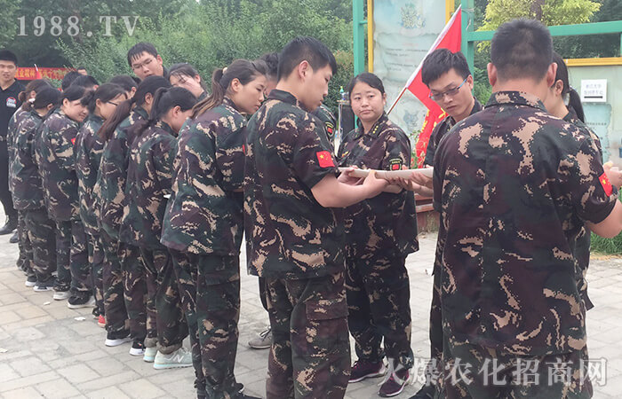     �΅���������չӖ(x��n)������(j��ng)�v�˃������Ӗ(x��n)��ʹ�Լ����L(zh��ng)���S�࣬���|Ҳ�ܶ���