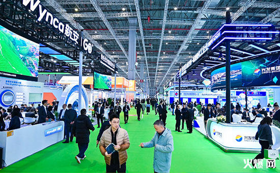 2026�Ϻ�CAC�r(n��ng)��չ�Gɫֲ�������B(t��i)ͬ����