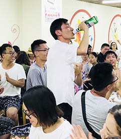 ��һ����������������������ֵܽ�����������